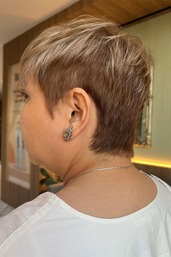 Subtle Ash Blonde Pixie